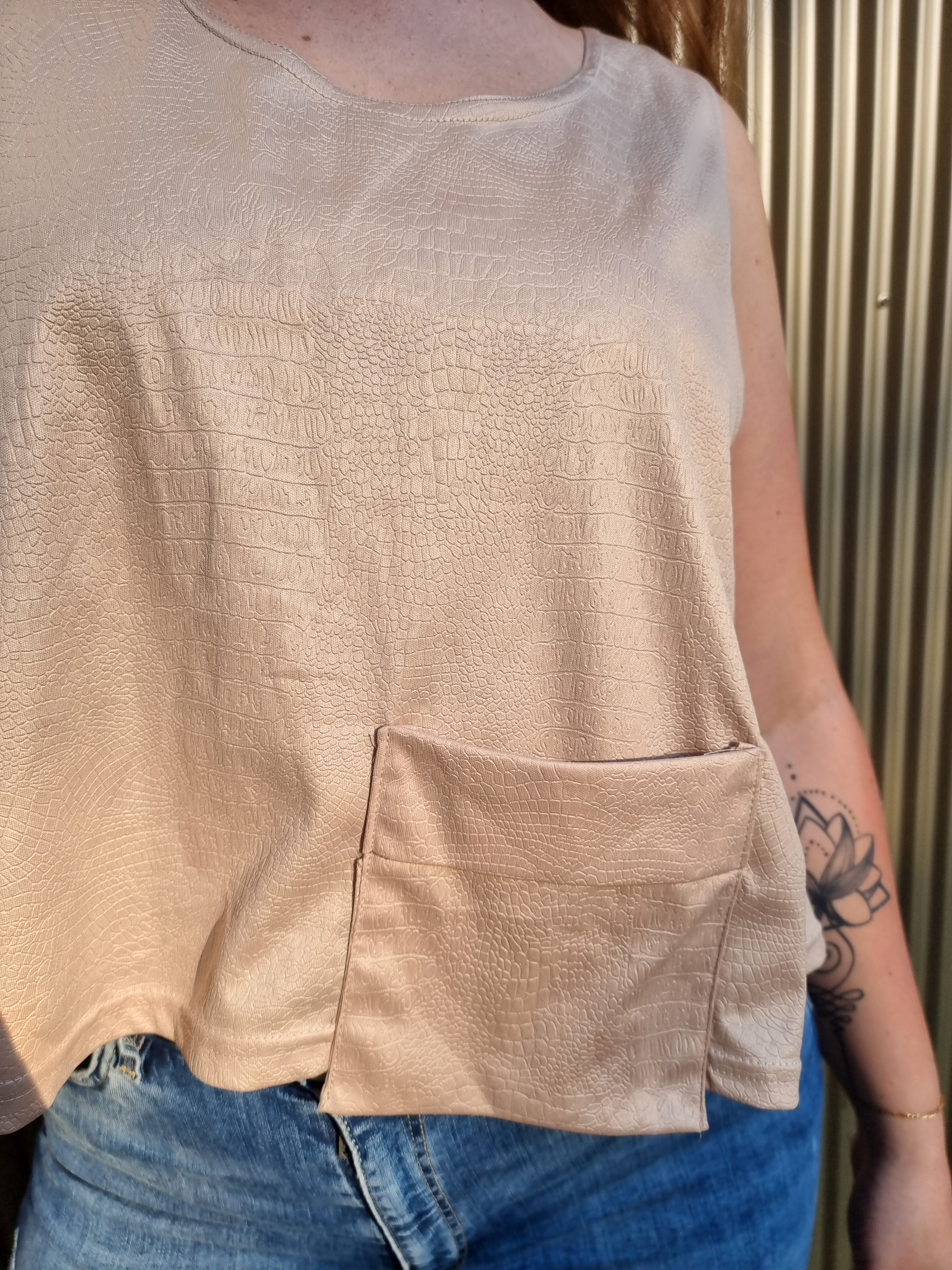 Gouden top met slangenprint | M/L