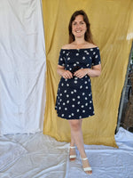 Afbeelding in Gallery-weergave laden, Offshoulder dress | M
